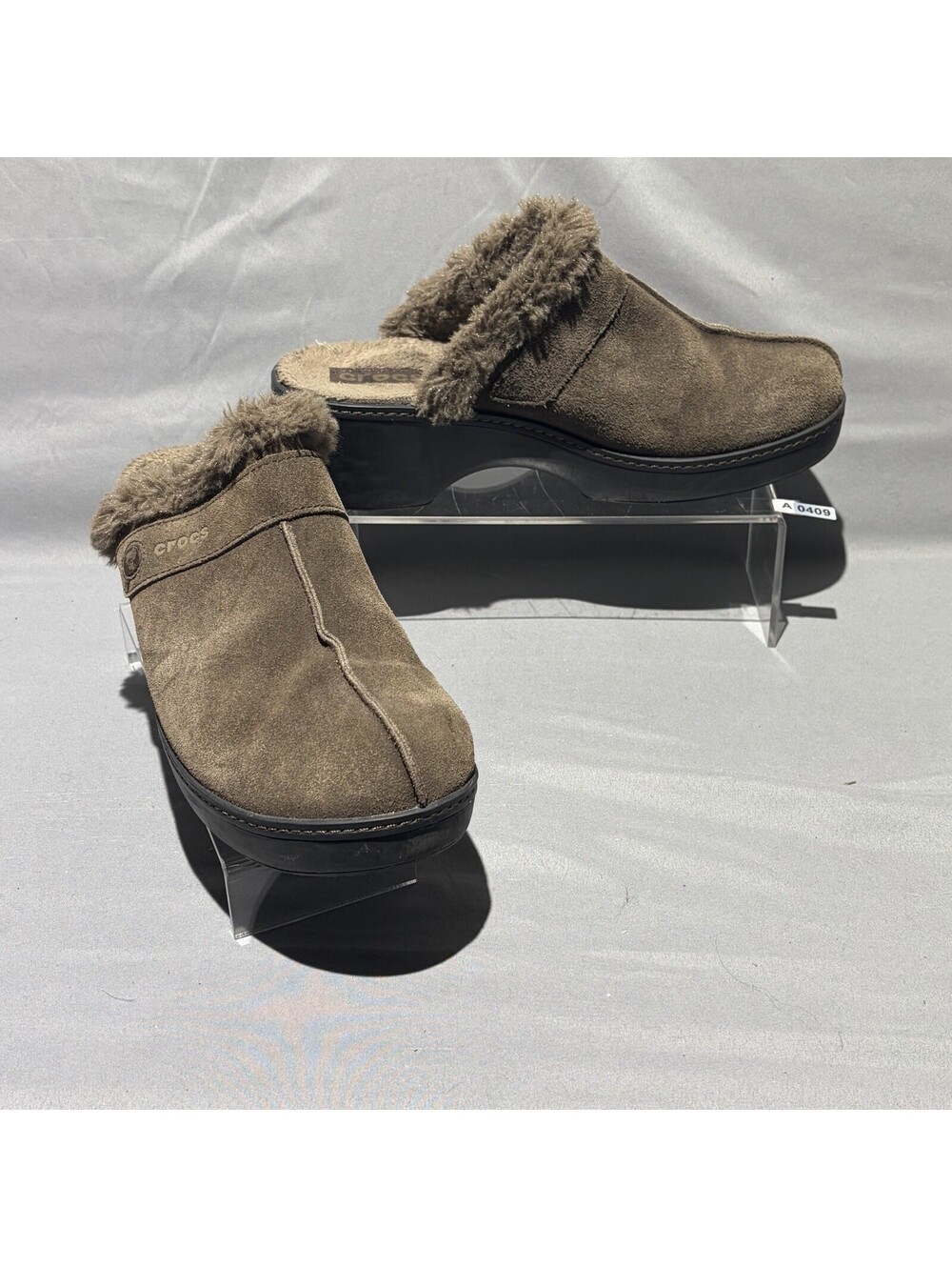 Crocs Clog Faux Size 10 Fur Lined Suede Brown Cobbler Model 11602 [COPY]